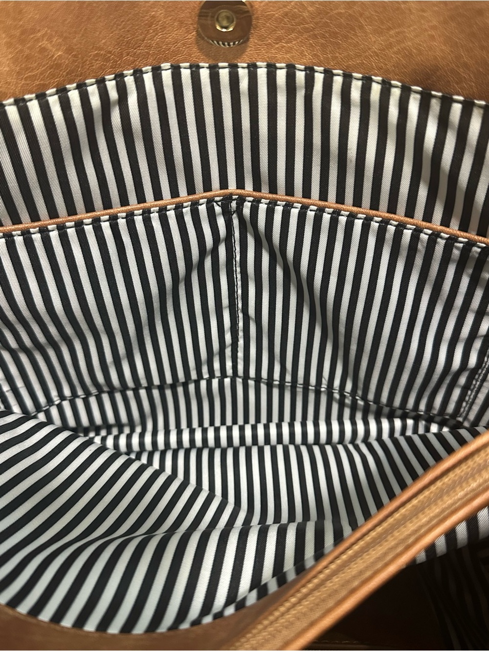 Urban Expressions. Brown Faux Leather Tote Bag - Picture 7 of 11